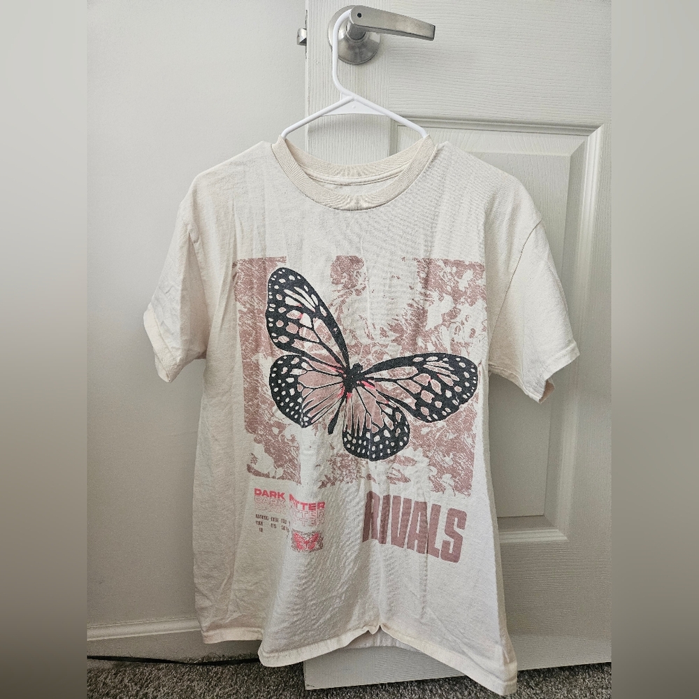 Rivals Band Tee Shirt Butterfly Graphic T-Shirt